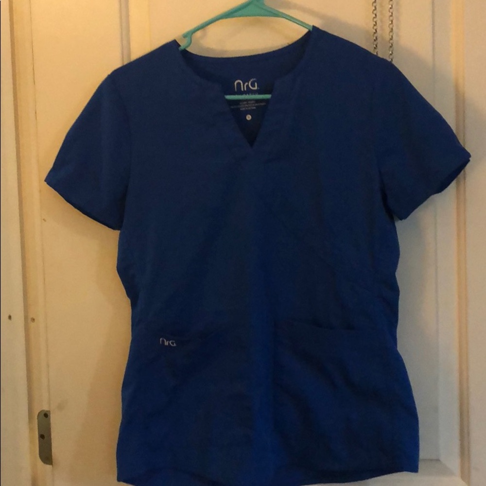 Scrub top